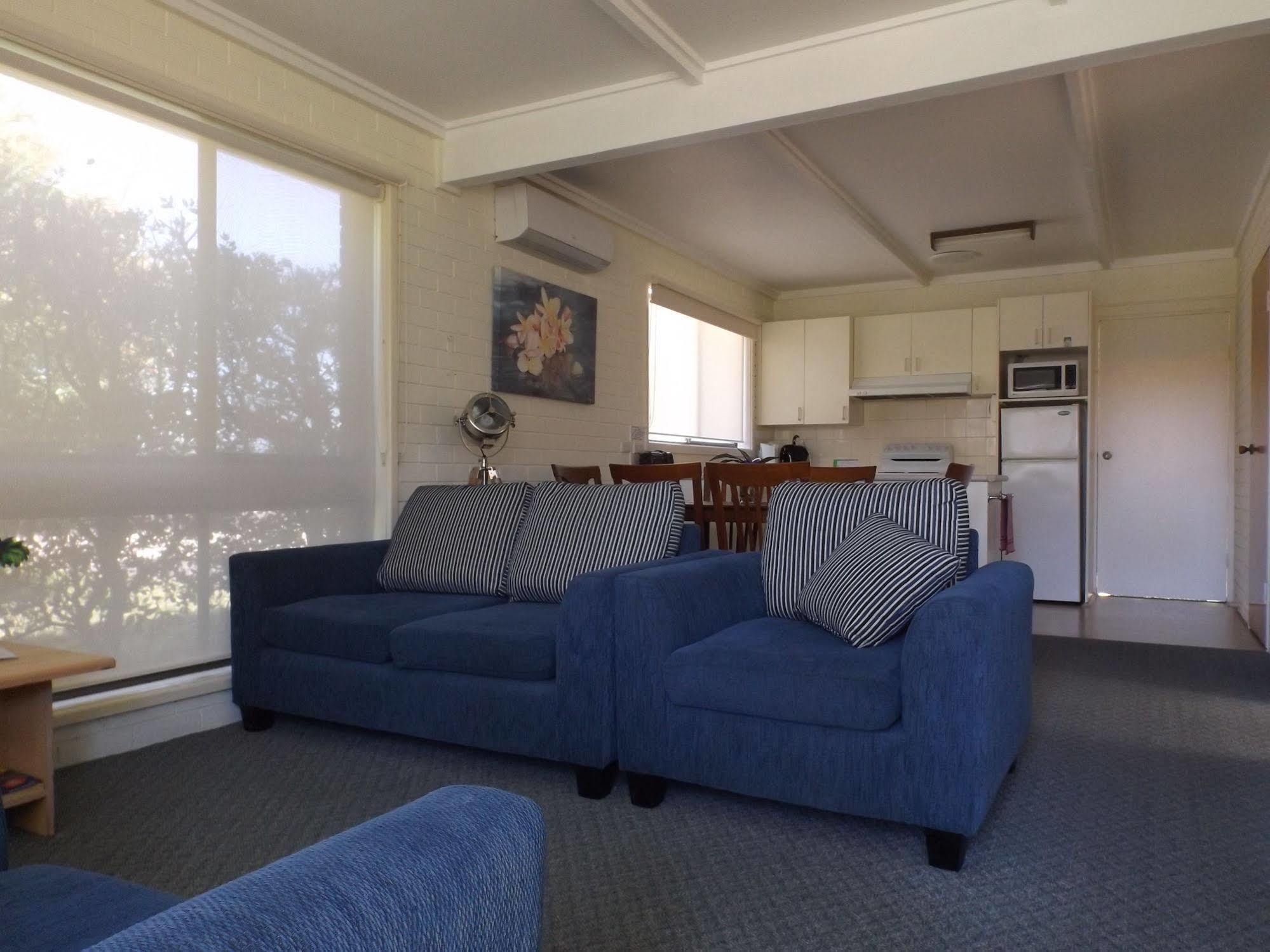 Surfside Aparthotel 3*